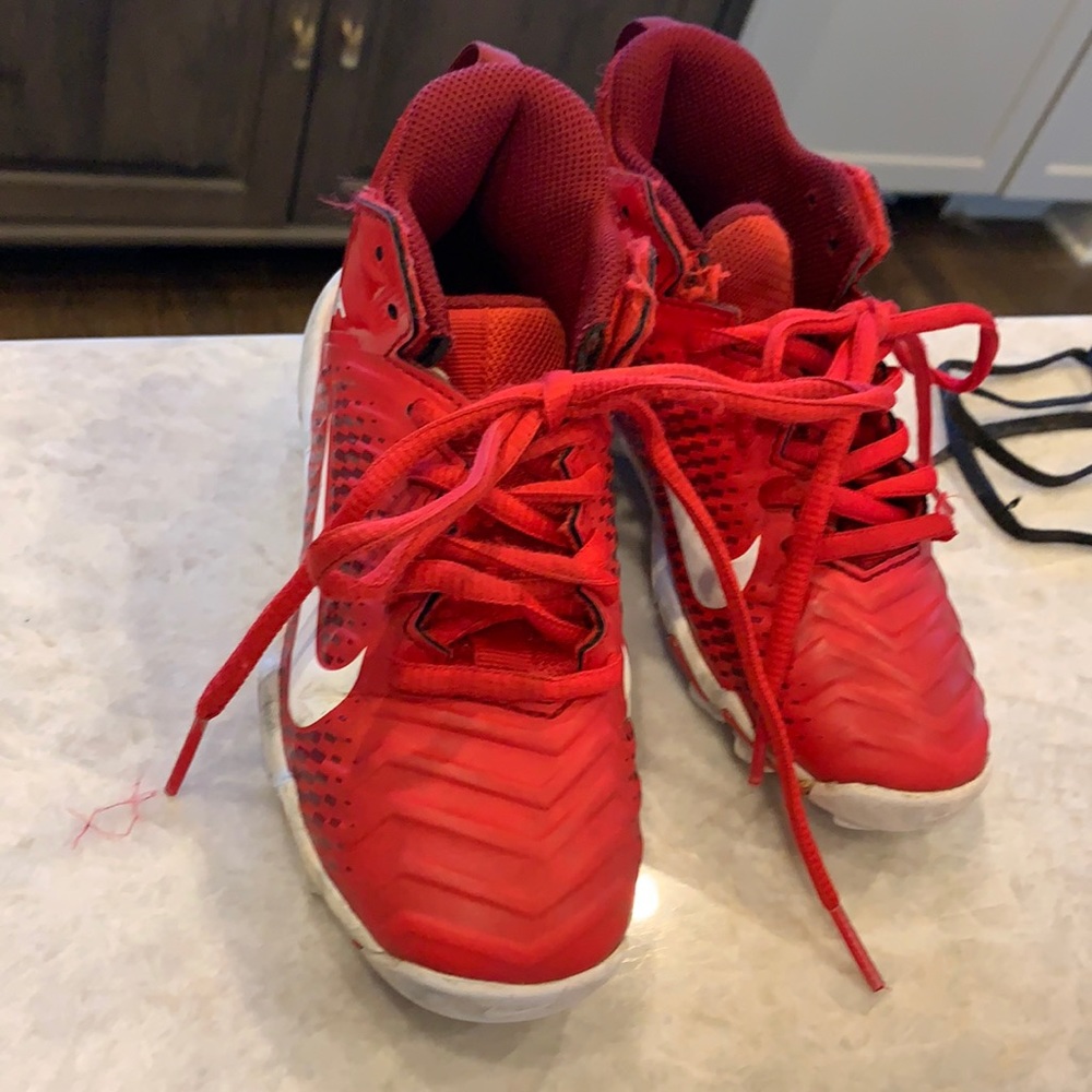 Nike alpha baseball cleats